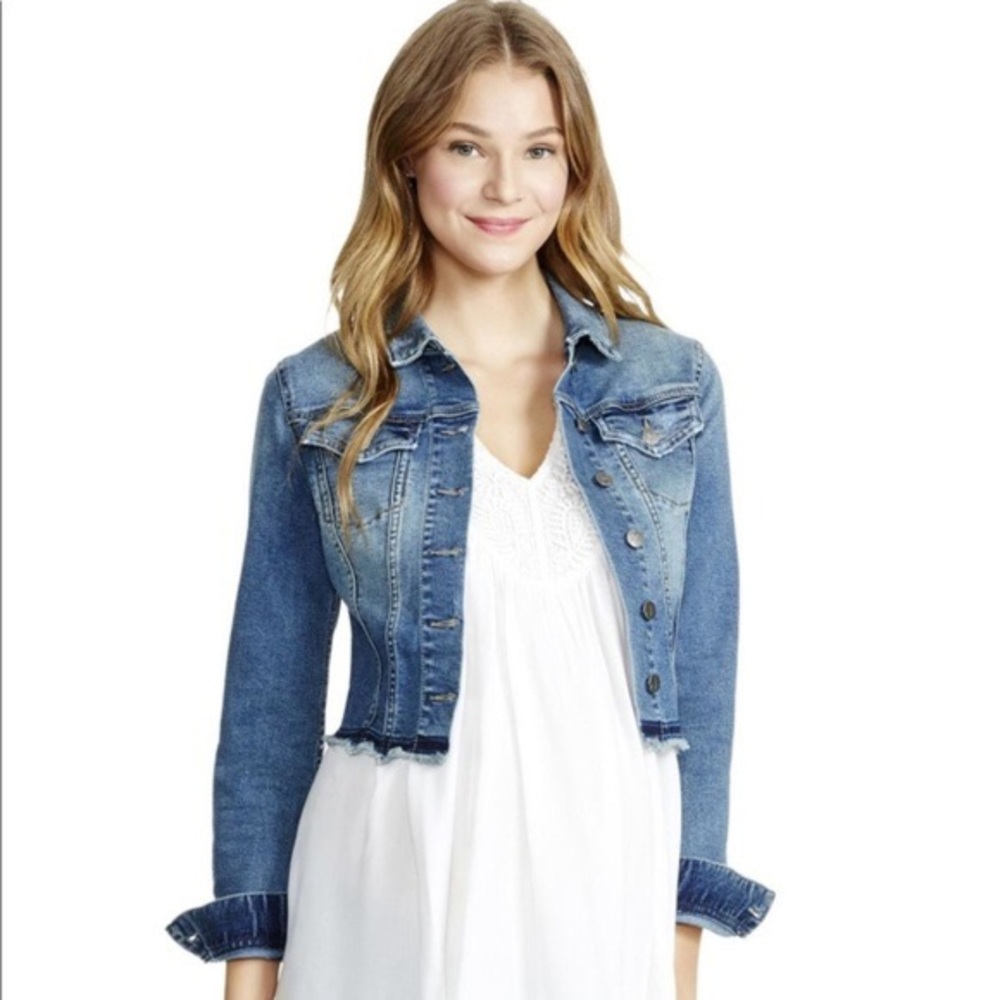 Cropped distressed jean jacket